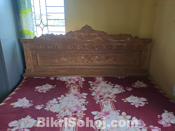 সেগুন কাঠের অরিজিনাল খাট।